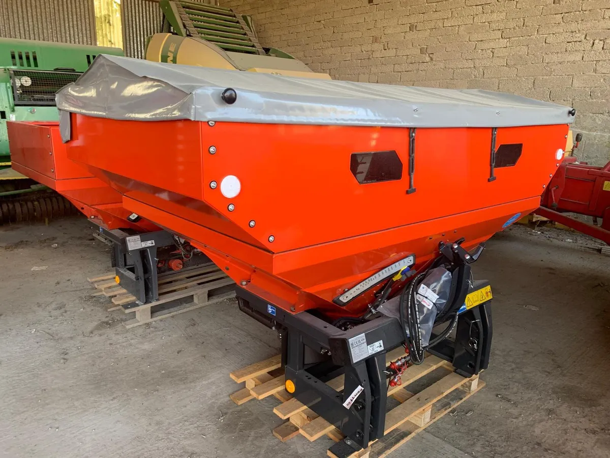 KUHN 18.2 SOWER, 1800KG - Image 3