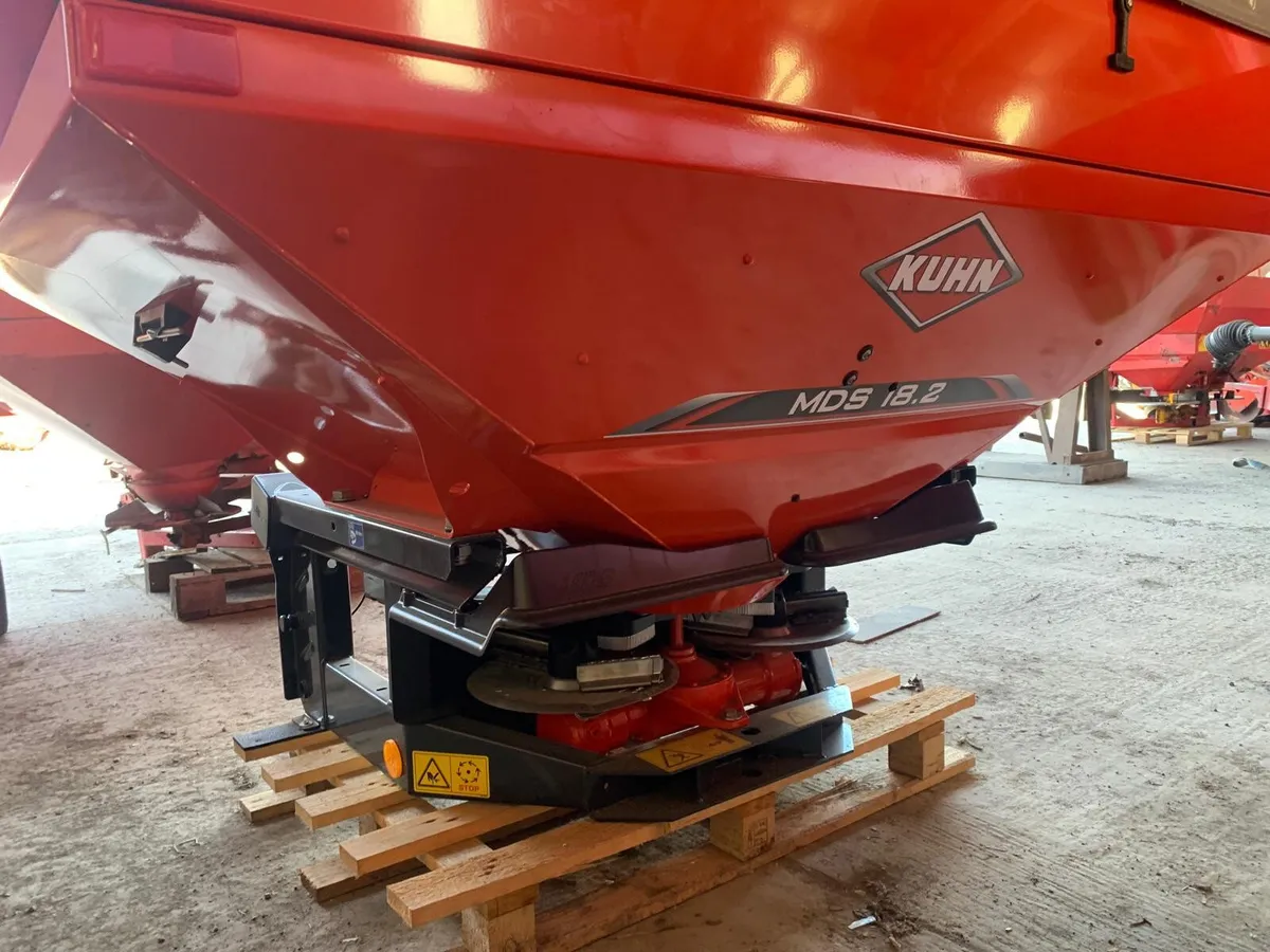KUHN 18.2 SOWER, 1800KG - Image 2