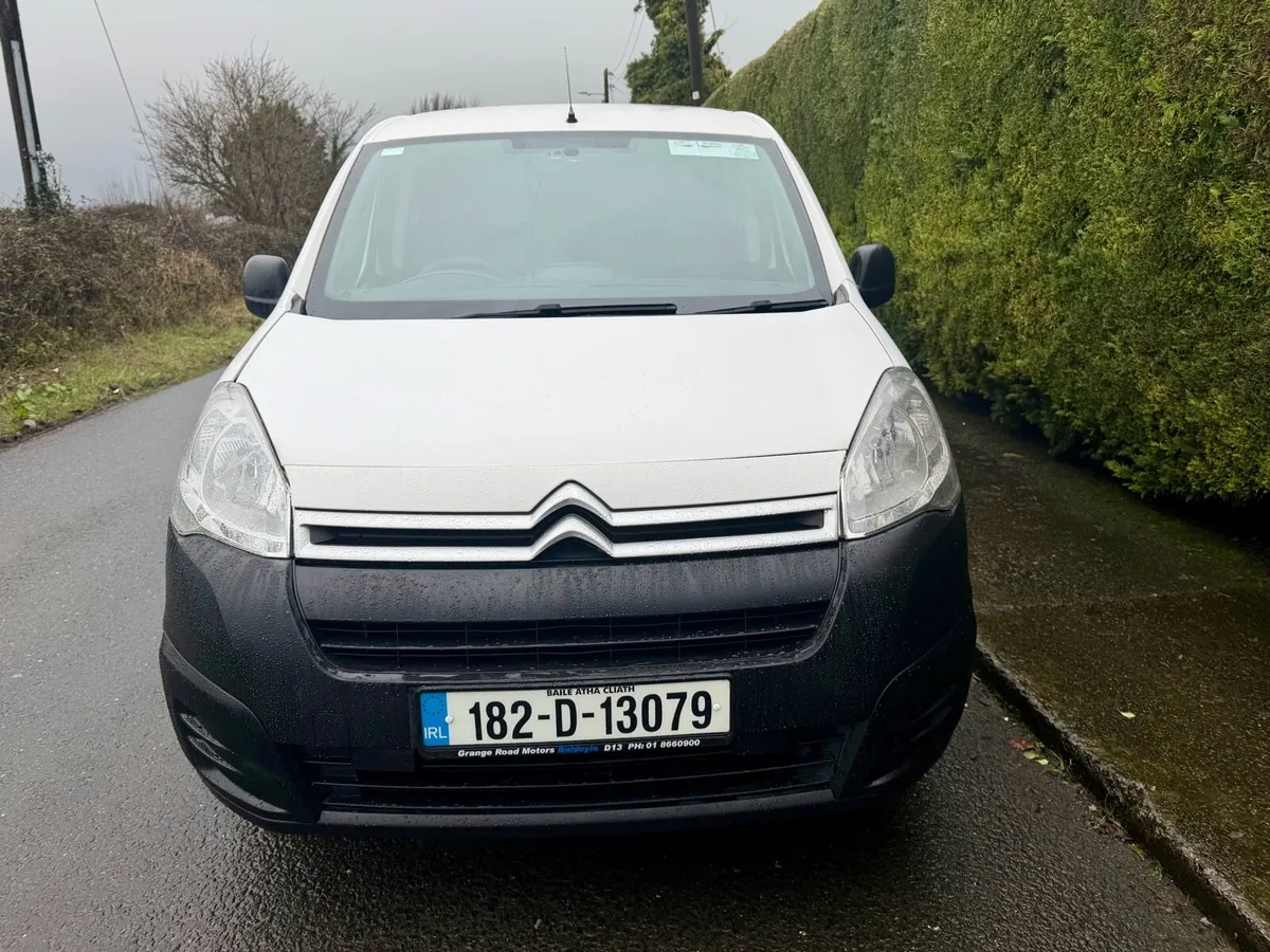 2018 Citroen Berlingo Automatic 1 owner - Image 3