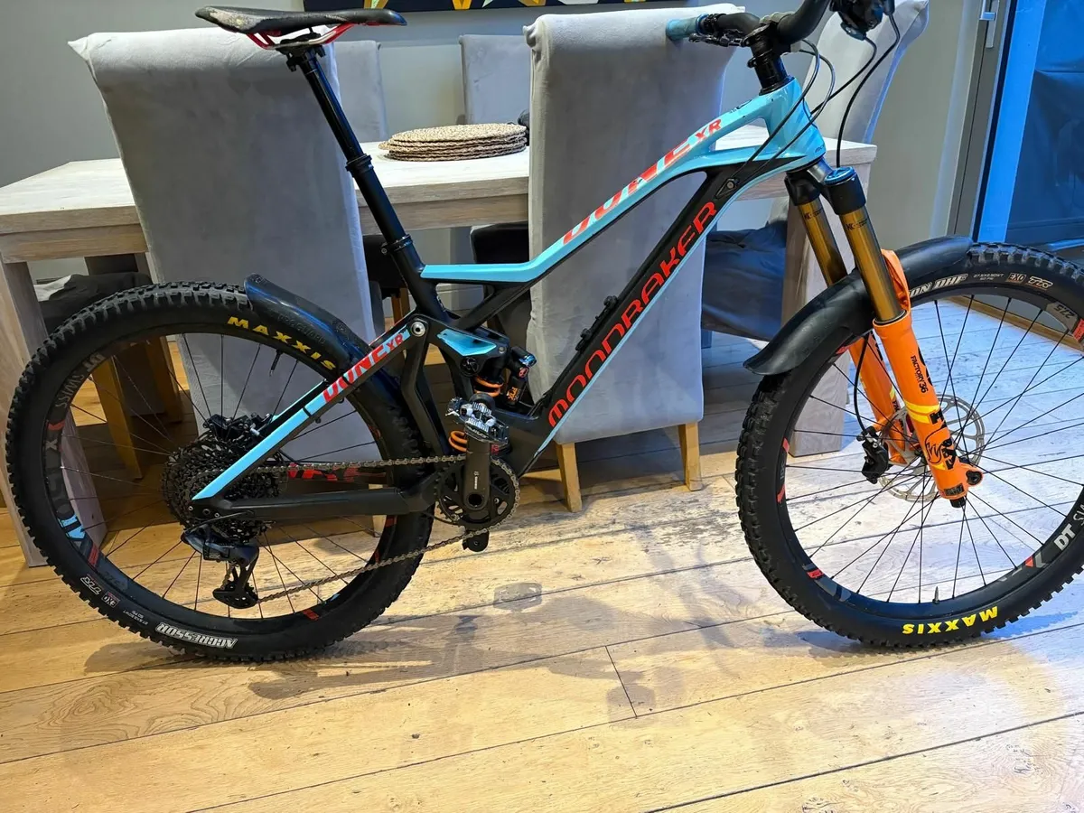 Mondraker Dune Carbon XR 27.5" 2018 Mountain bike - Image 1