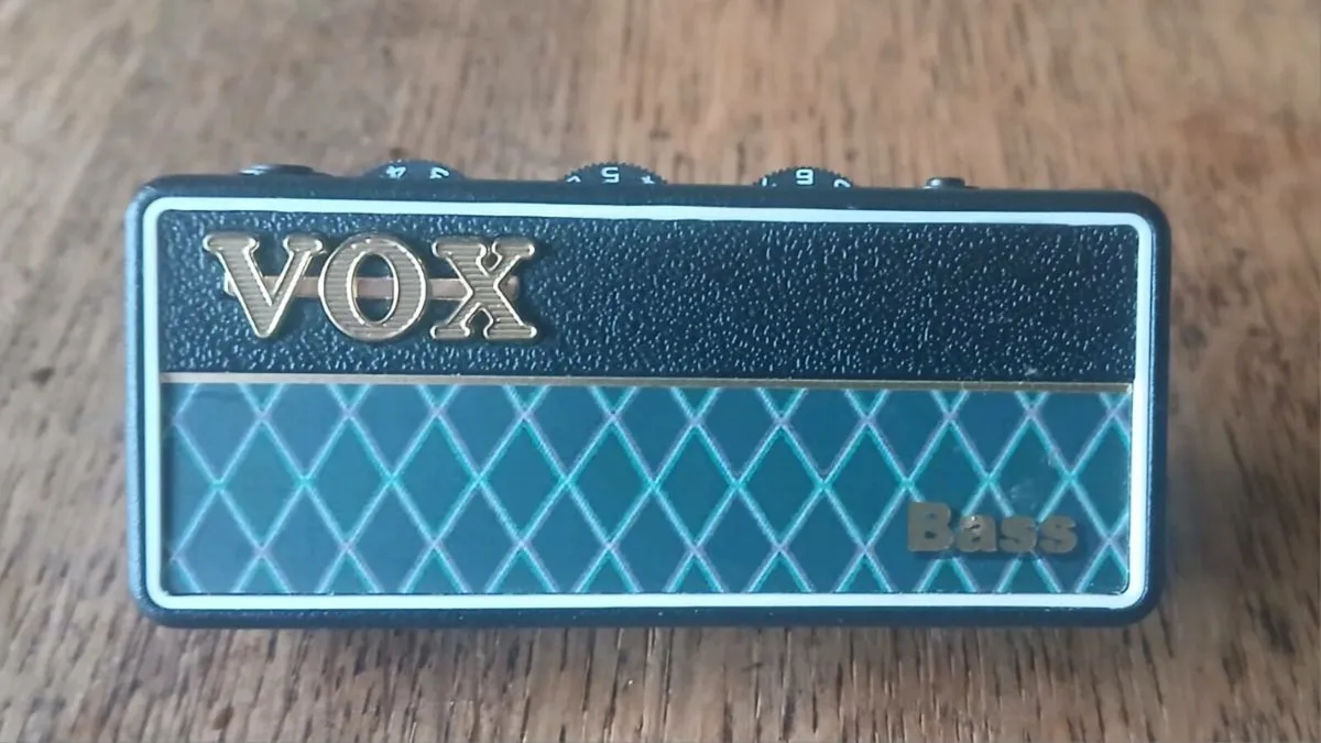 Vox mini (Pocket) Bass amp - Image 1