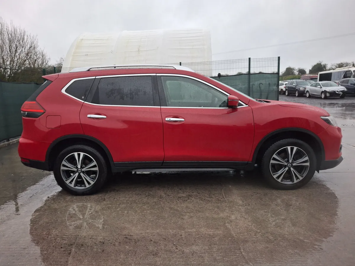 2018 Nissan Xtrail    Automatic 7 seater - Image 2