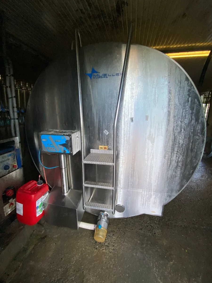 Bulk  milk tank - Image 1