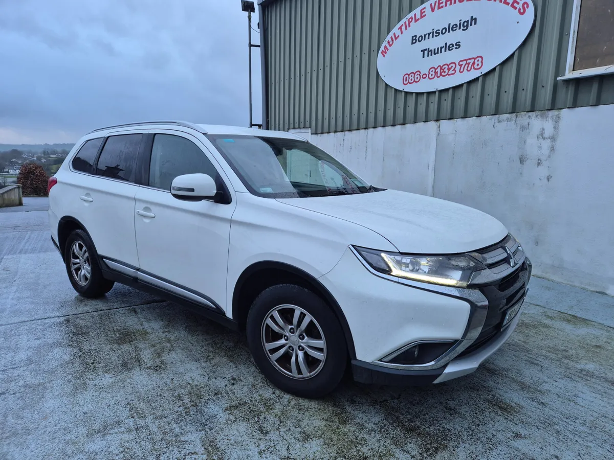 MITSUBISHI OUTLANDER JEEP - Image 3