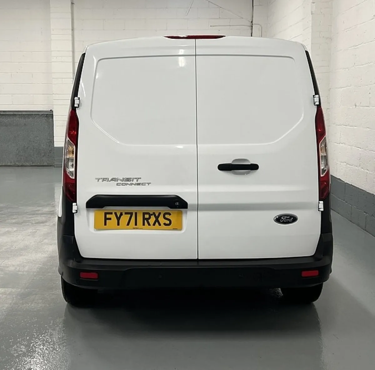 2021 Ford Transit Connect Small Panel Van - Image 4