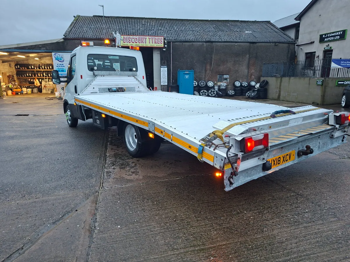 FACTORY BUILT 2018 IVECO 35C14 16 FT RECOVERY - Image 4