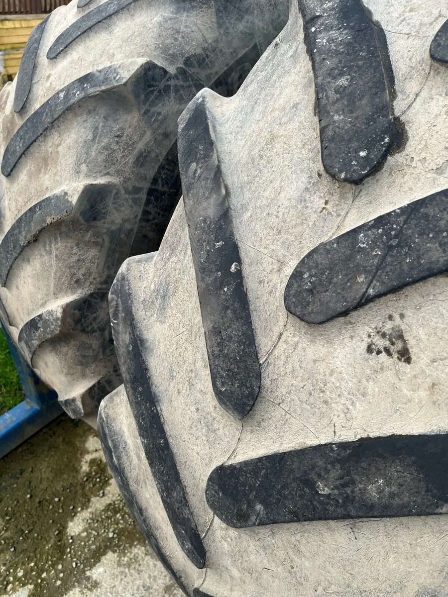 Michelin 600/65/38 - Image 1