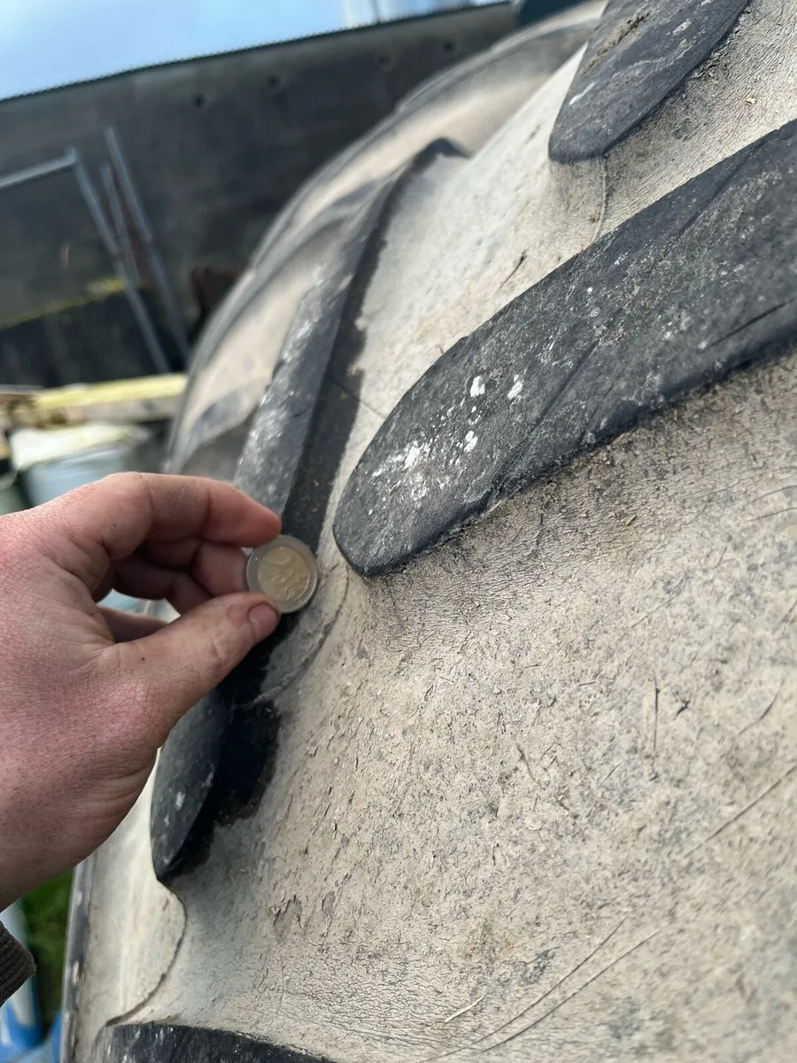 Michelin 600/65/38 - Image 2