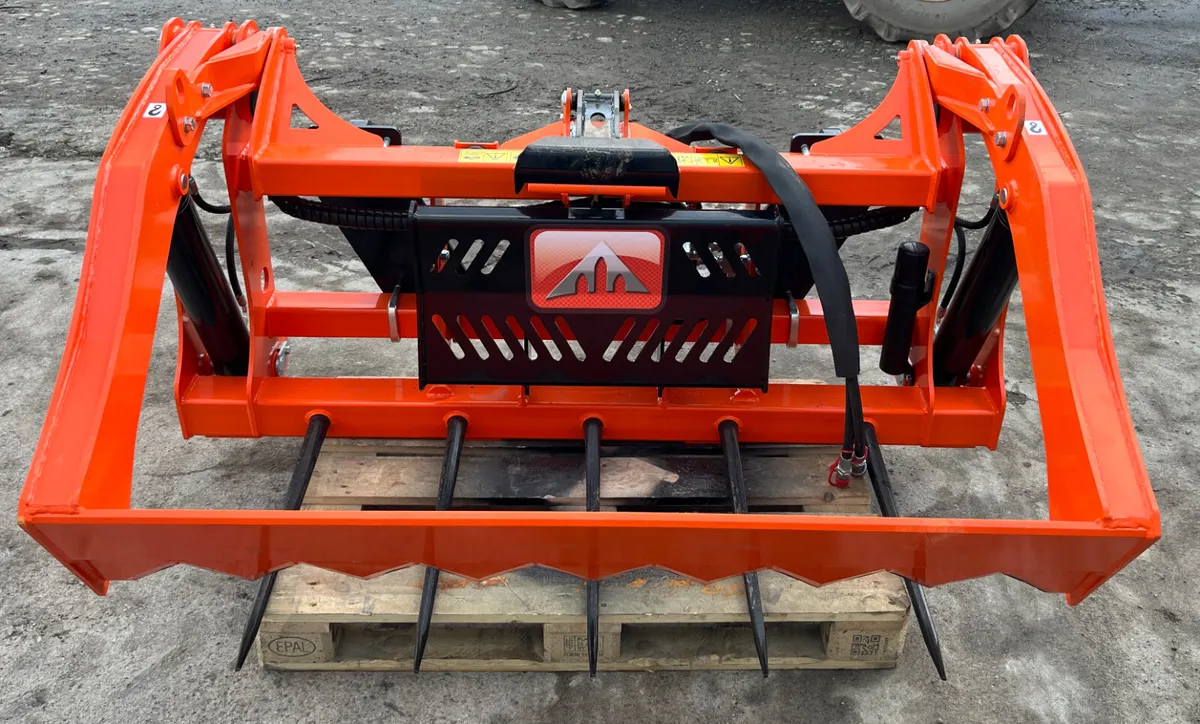 ABBEY BALE SHEAR - Image 1