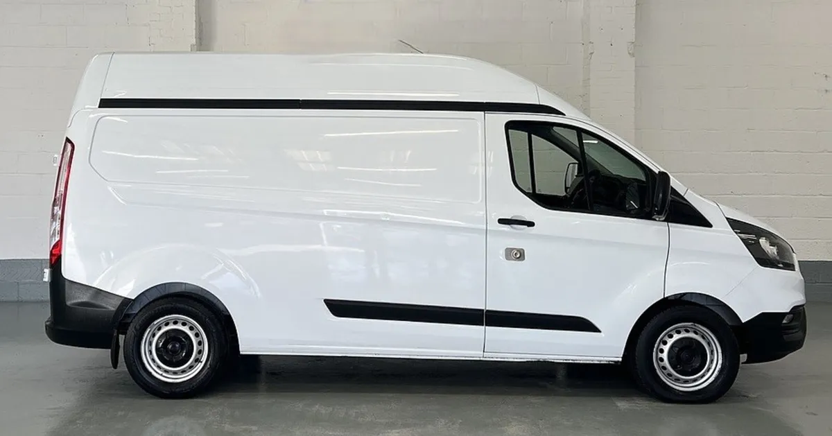 2020 Ford Transit Custom Panel Van - Image 2
