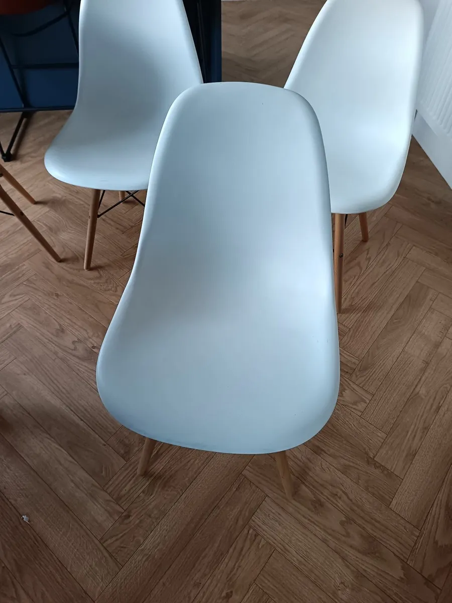 Kitchen chairs - Image 1