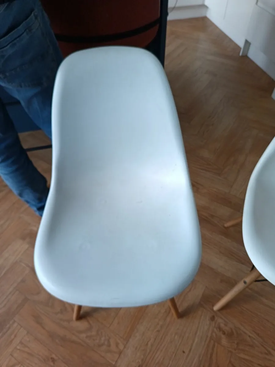 Kitchen chairs - Image 4