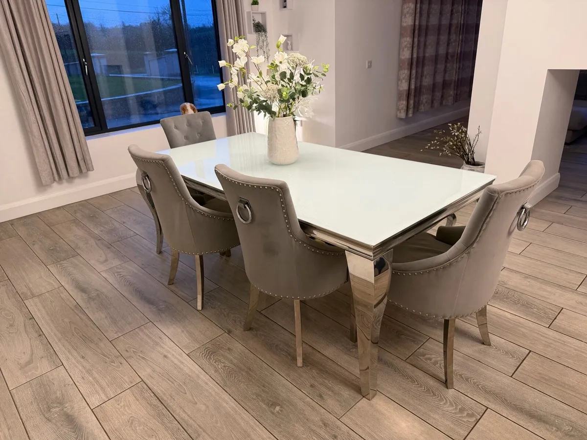 Chairs and bench - Image 4