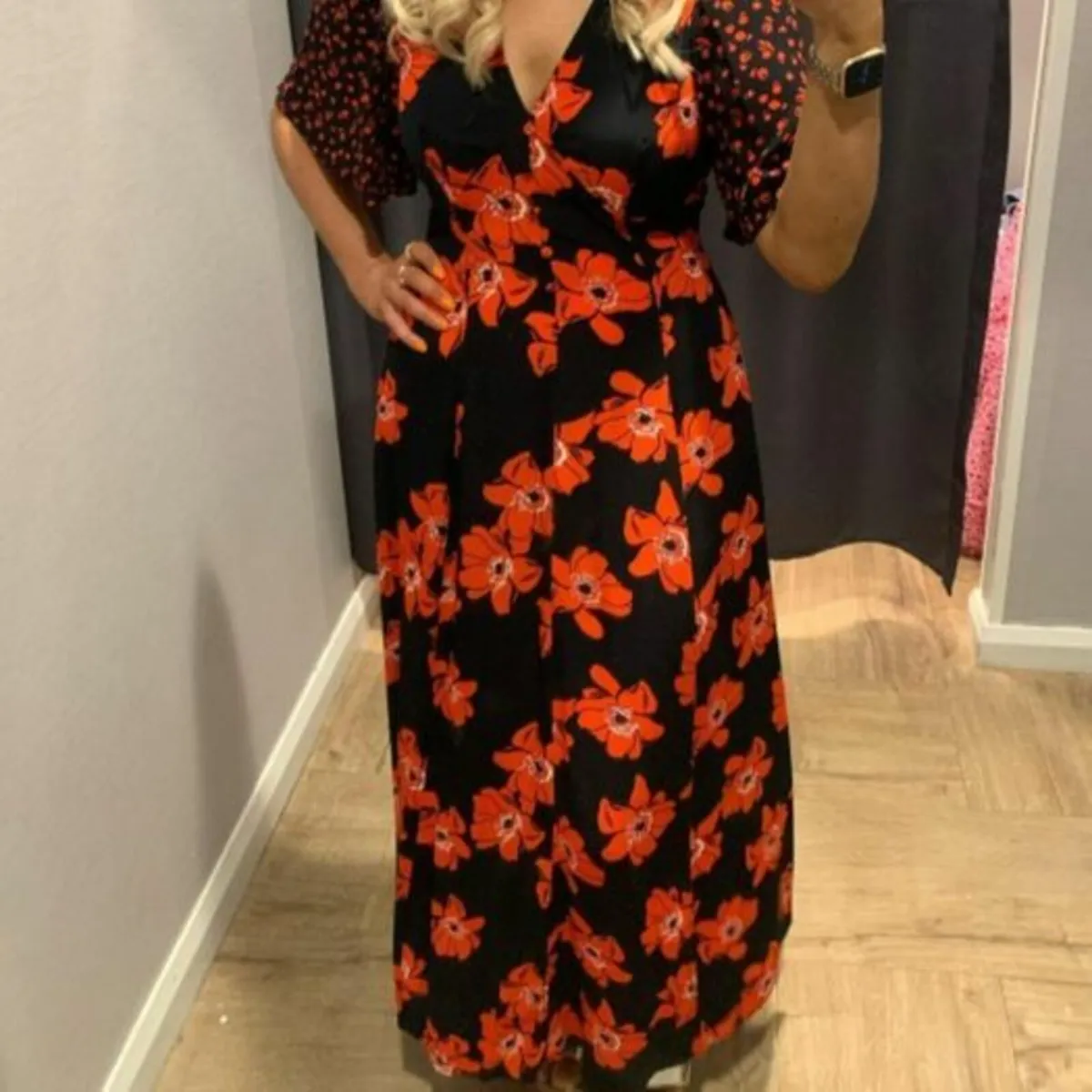 DRESS/NEW/FREE CLUTCH BAG - Image 1