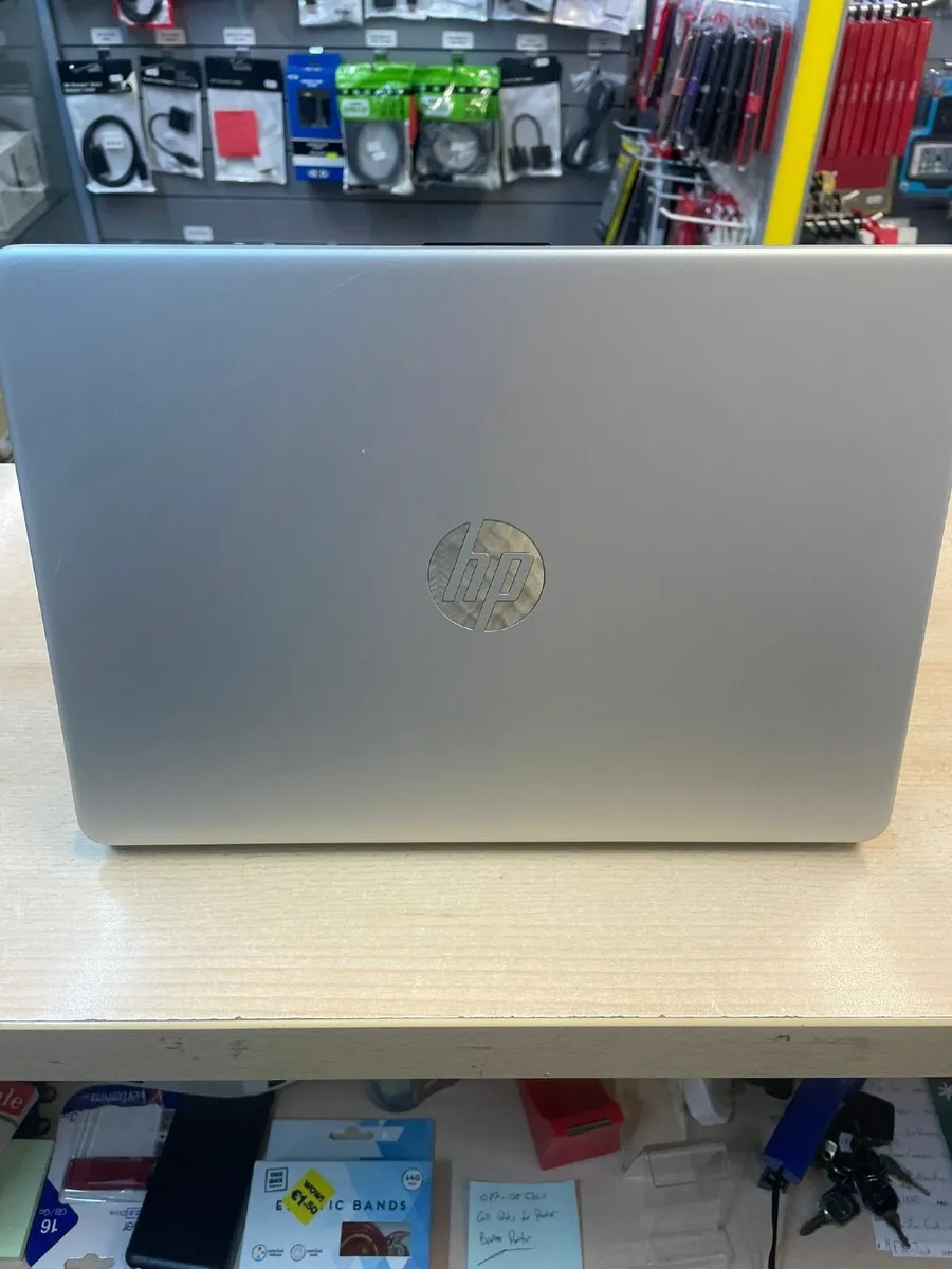 HP 14s-FQ1 14" 4GB - Image 3