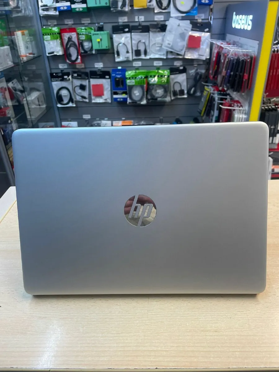HP 14s-FQ1 14" 8GB - Image 3