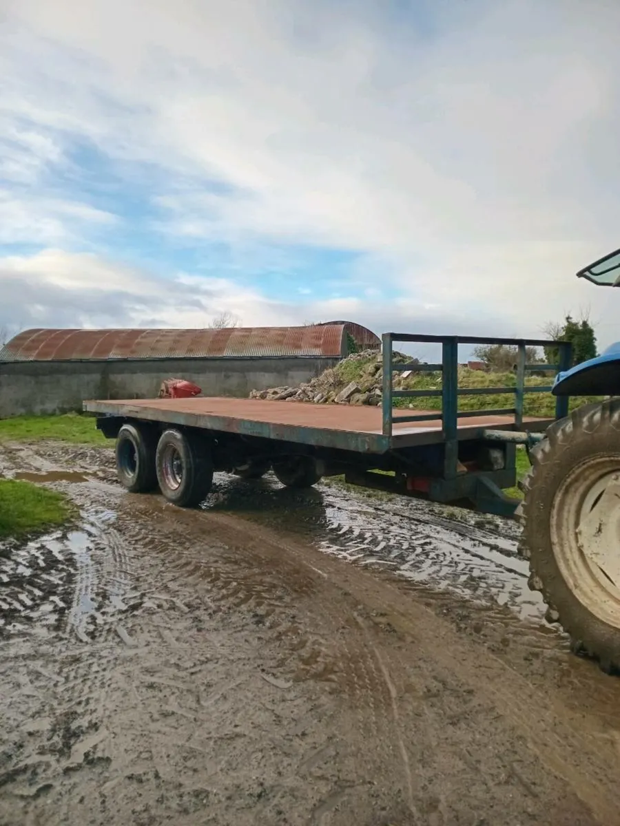 Bale Trailer 22 ft 8" long - Image 2