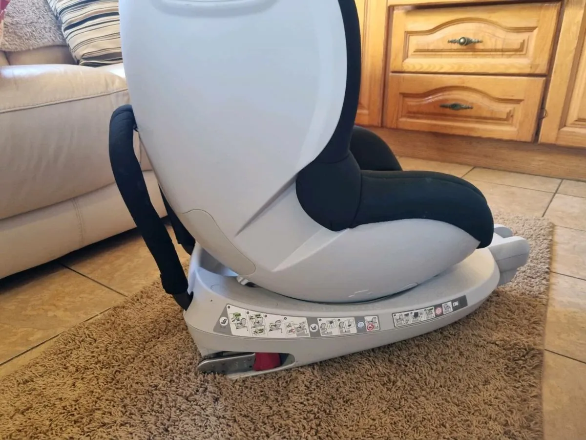 Baby car seat - Image 3