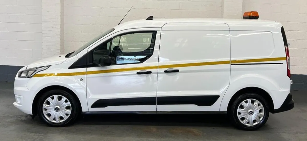 2022 Ford Transit Connect Small Panel Van - Image 1
