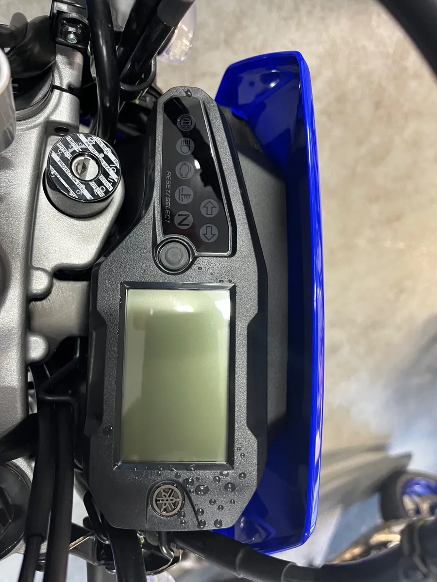 2026 Yamaha WR125r @ Meskells - Image 4