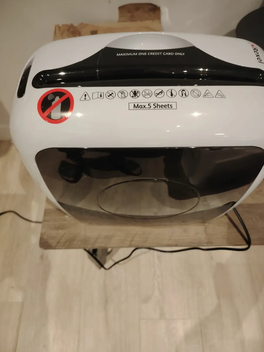 Rexel paper shredder - Image 2