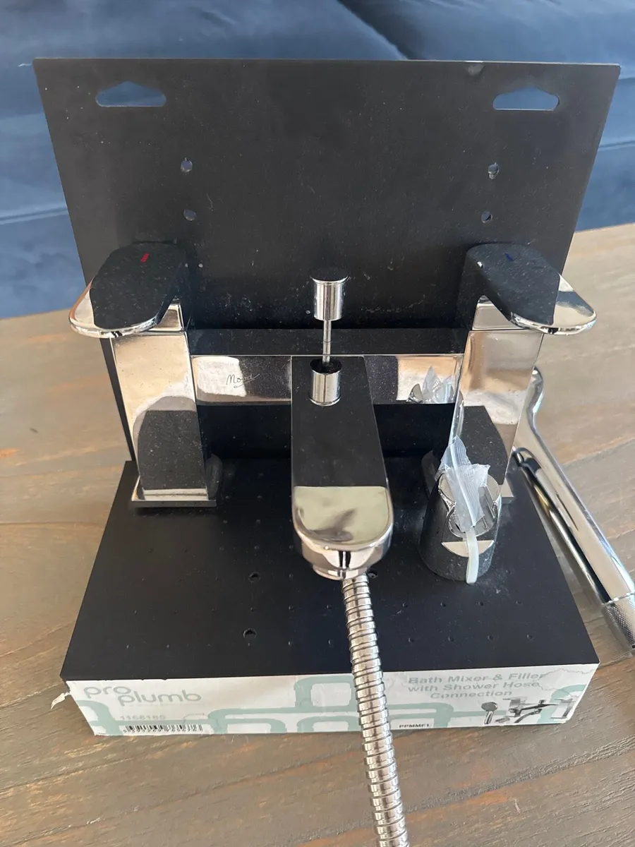 Bath Mixer Taps - New - Image 2