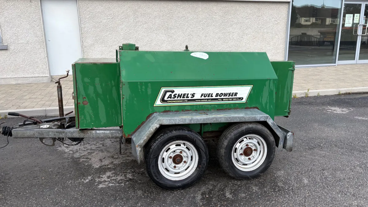 Cashel’s Fuel Bowser - Image 1