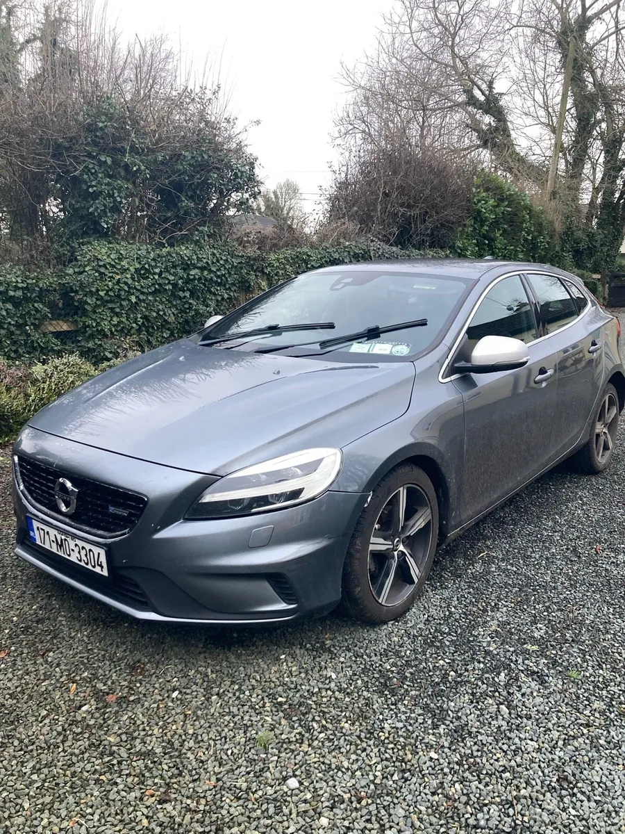 Volvo v 40 R design grey - Image 1