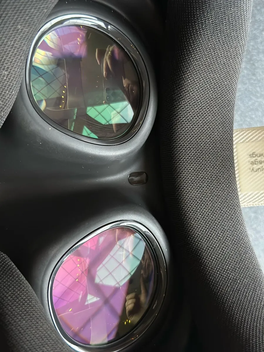 Meta Quest 3, 512GB, Mint, fully kitted out - Image 4