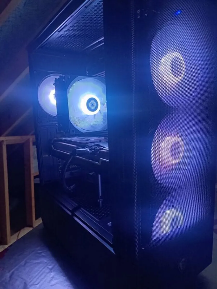 High-end 1440p Gaming Pc | Ryzen 5 5600 | Rx 6700 Xt (12gb) | Asus Pro X570 Ace | Read Description - Image 1