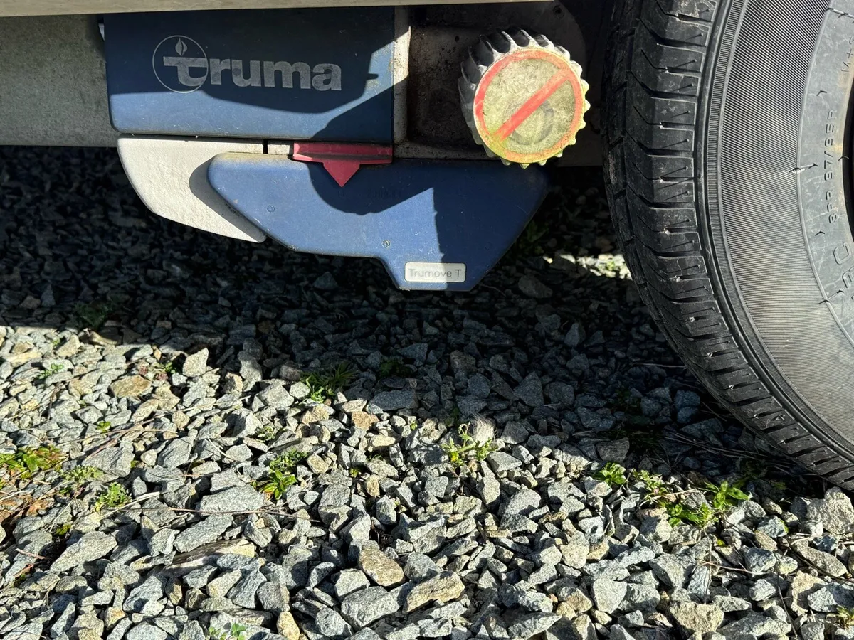 Sterling Europa (Caravan Motor Mover)+ Full Awning - Image 3