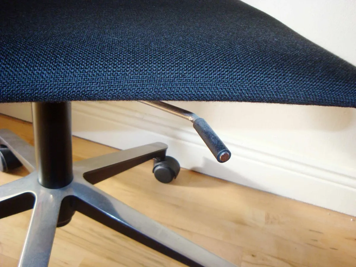 Armless office chair - Image 4