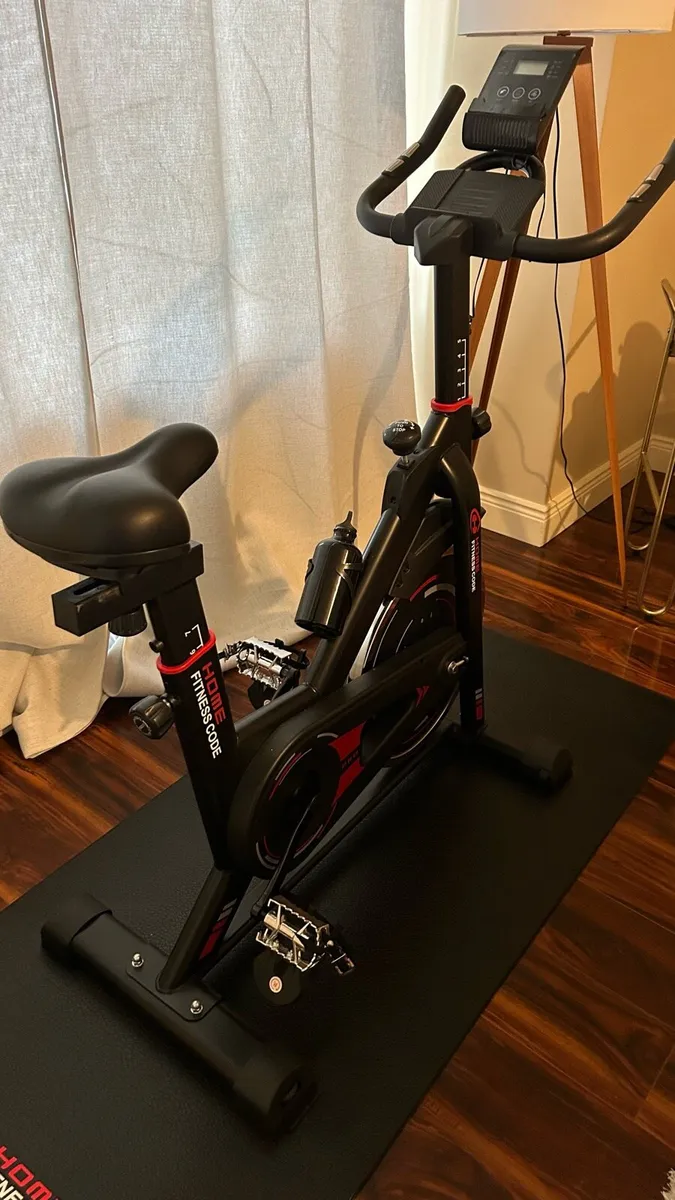 Home Fitness Exercise Bike – Excellent Condition - Image 3