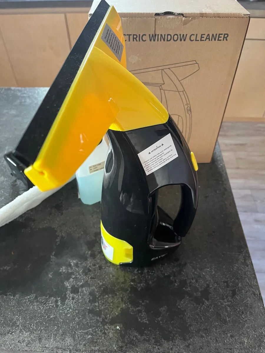 Electric window cleaner - Image 2