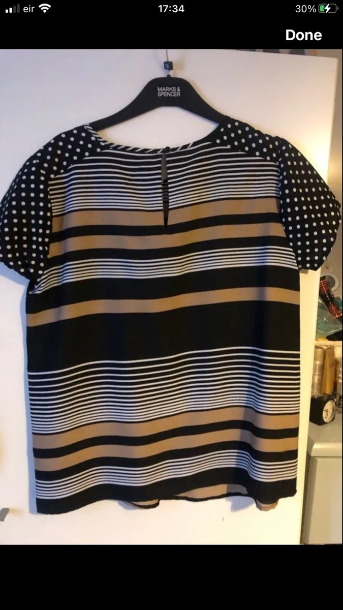 Ladies stunning top size 14 €5 - Image 2
