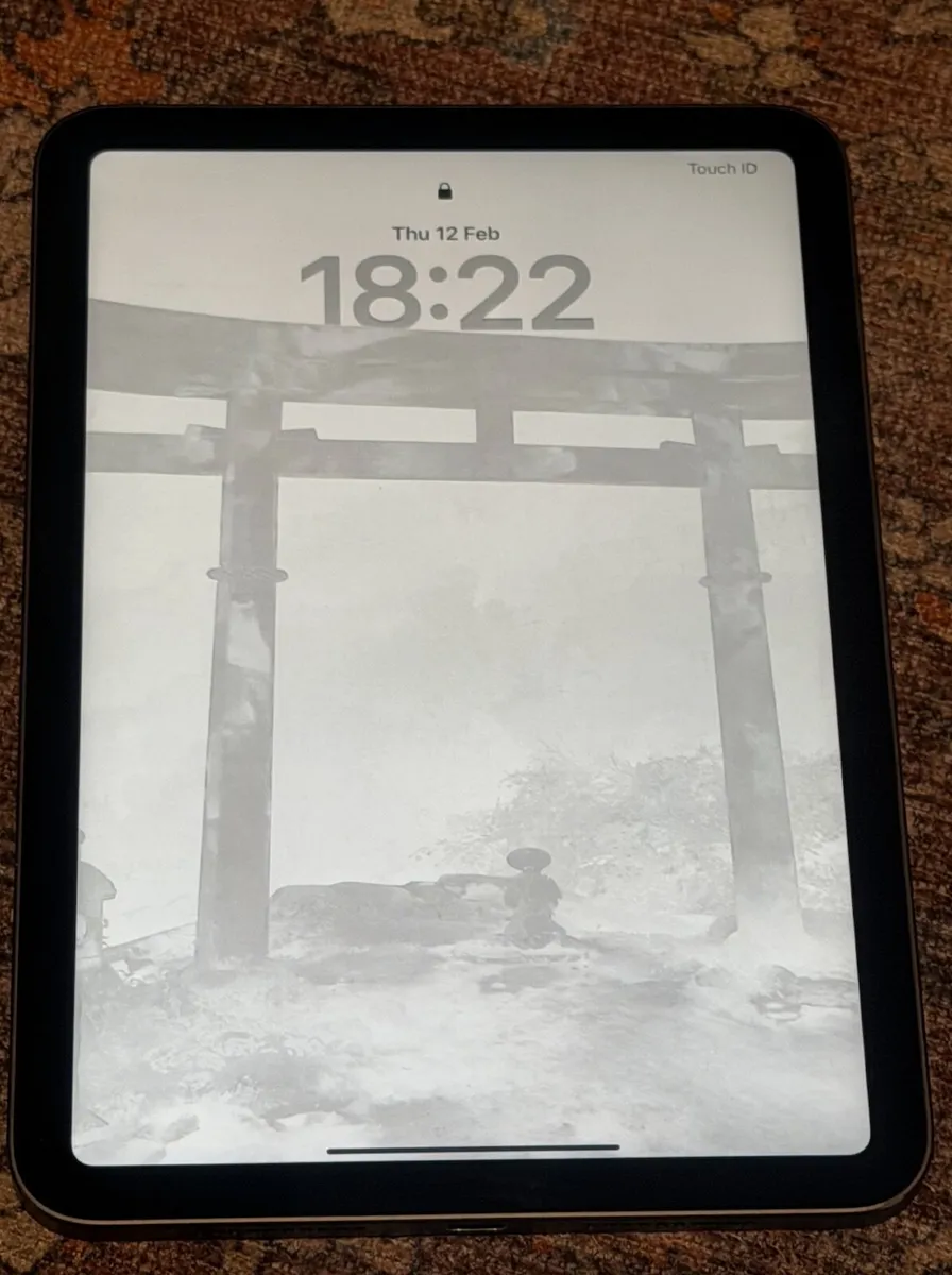 IPad Mini (6th Gen) Space Grey - Image 1