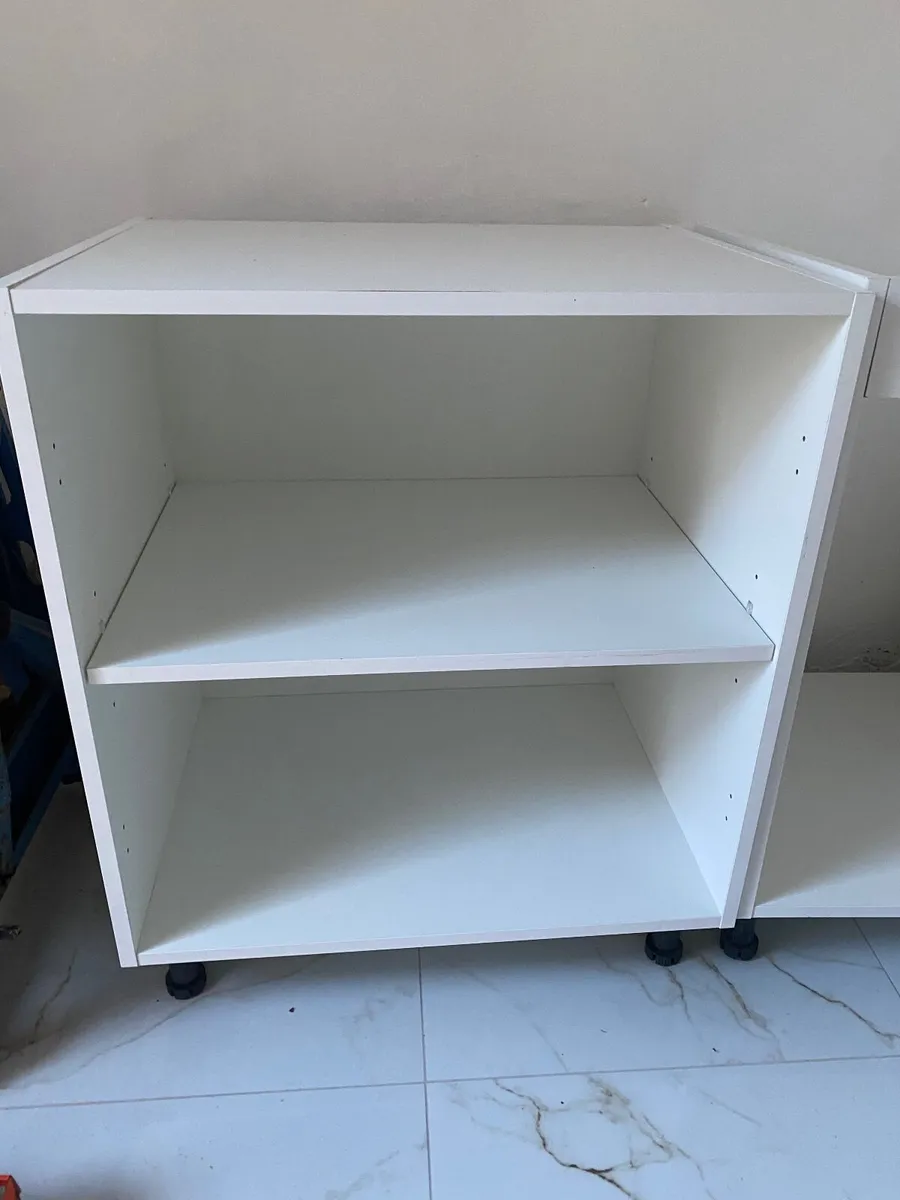 Kitchen cabinets - Image 1