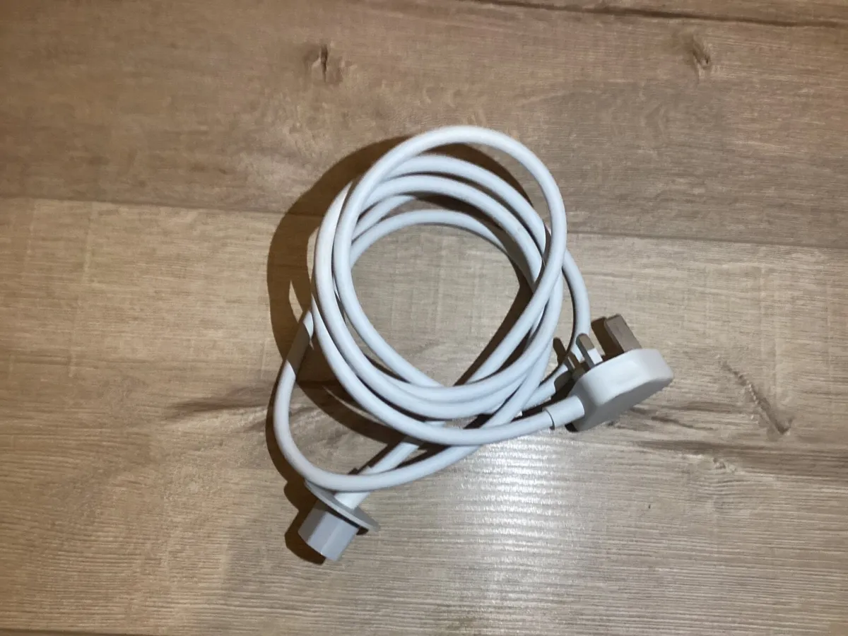 21.5 inch iMac 2017 - Image 4