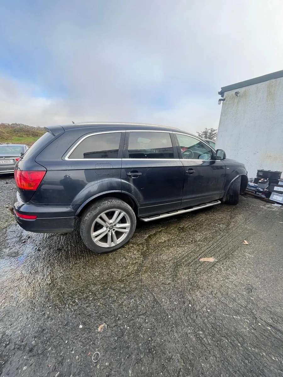 Audi Q7 s-line Quattro - Image 3