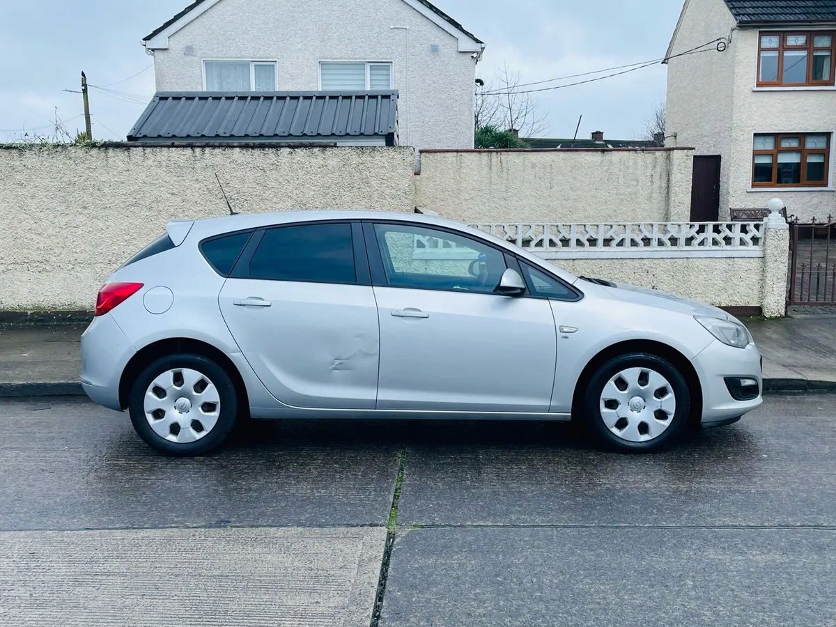 Opel Astra van CVRT 2/27 - Image 4