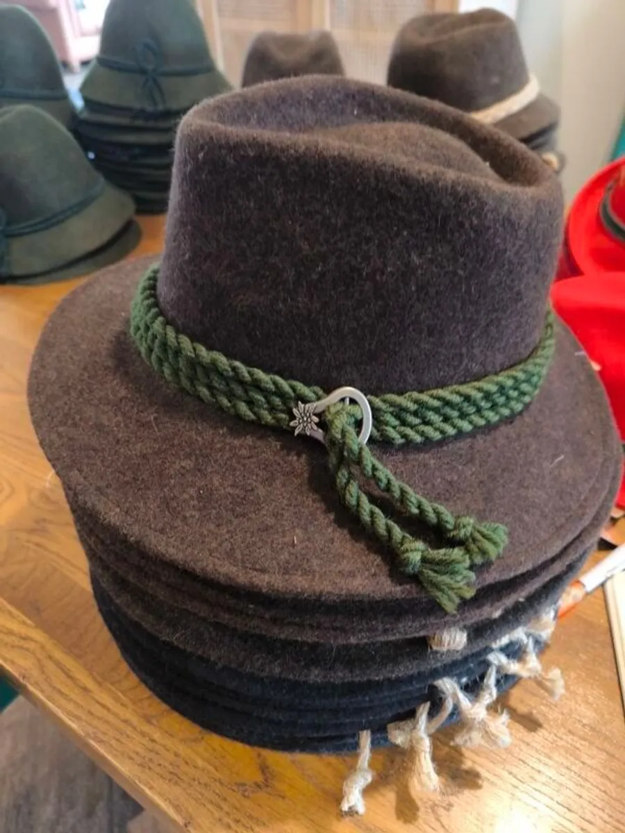 wool hats job lot - Image 2