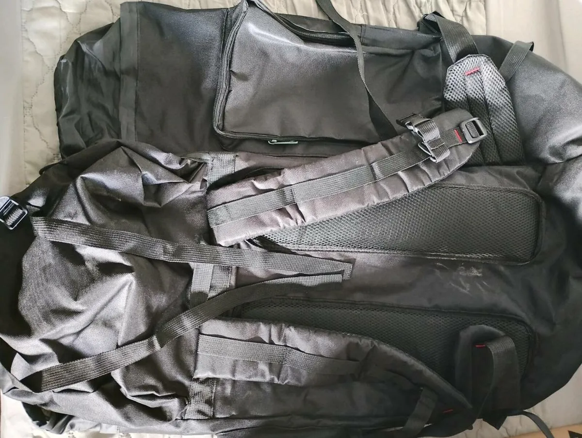 Hiking backpack - Image 2