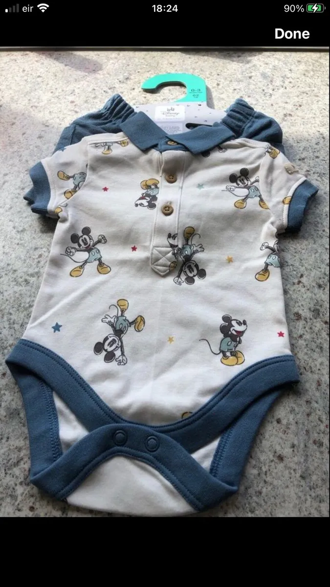 Boys BNWT two piece suit 0/3 mths €5 - Image 1