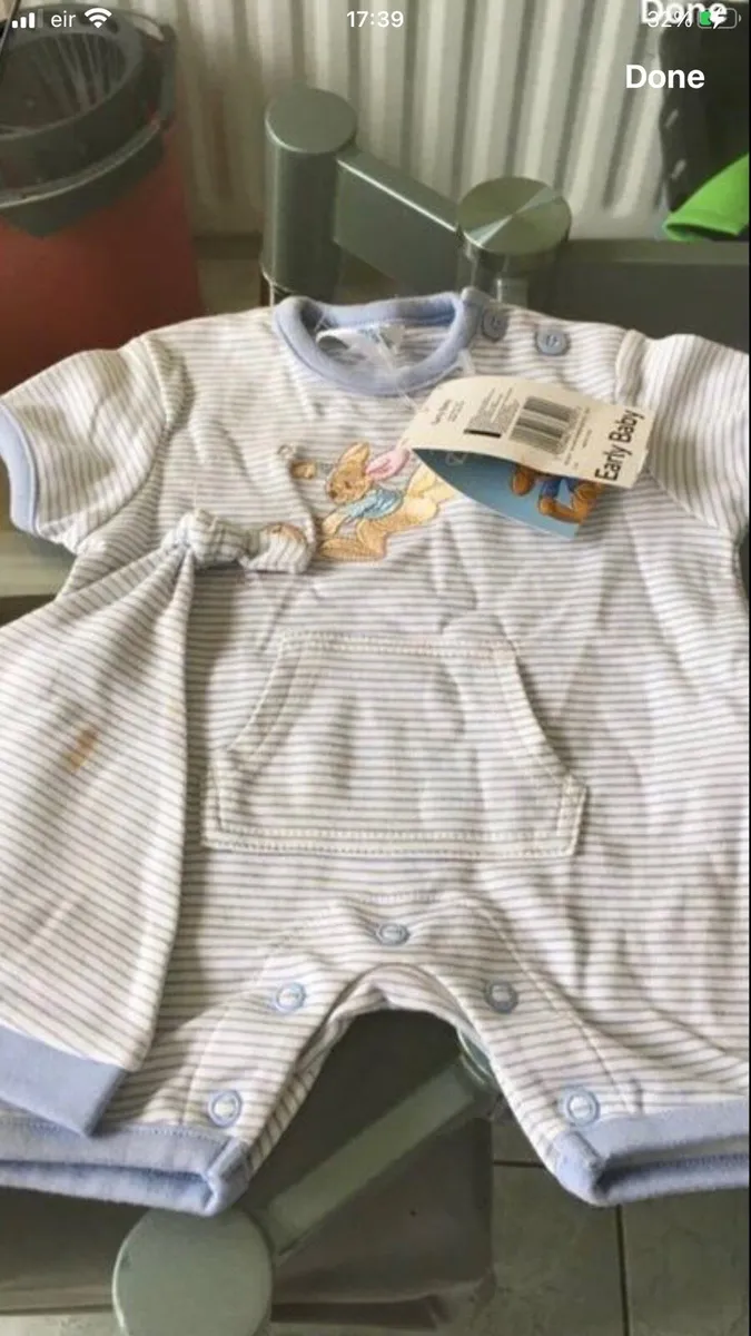 Boys BNWT newborn suit €5 - Image 4