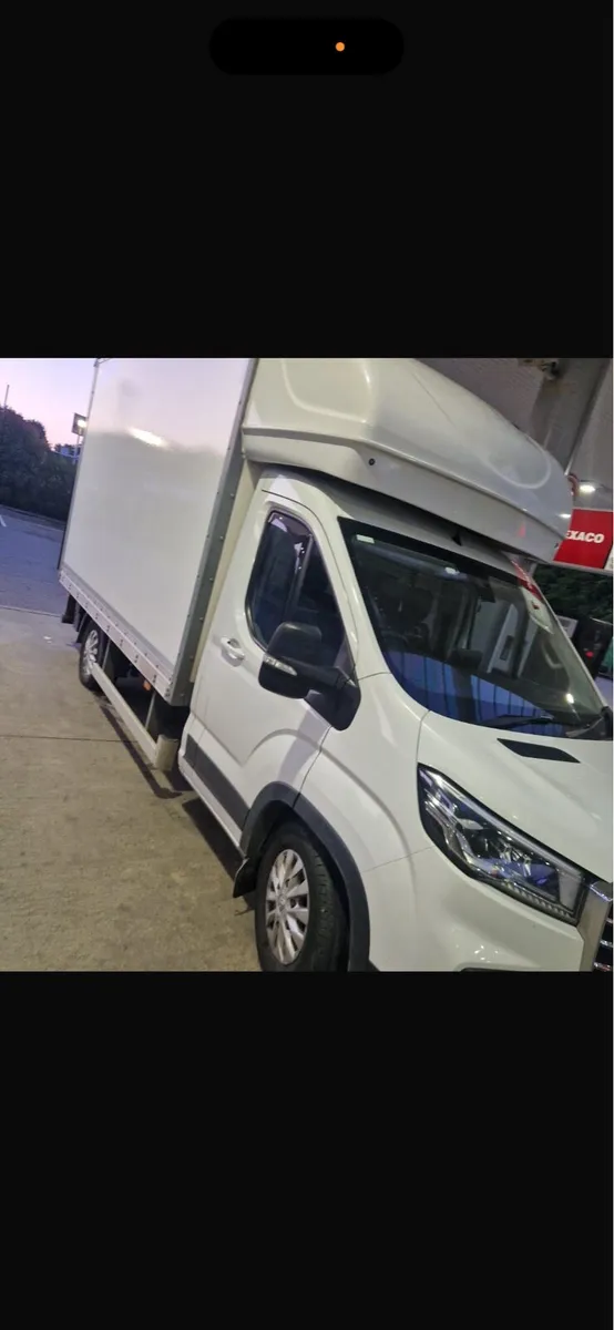 Man with van - Image 3