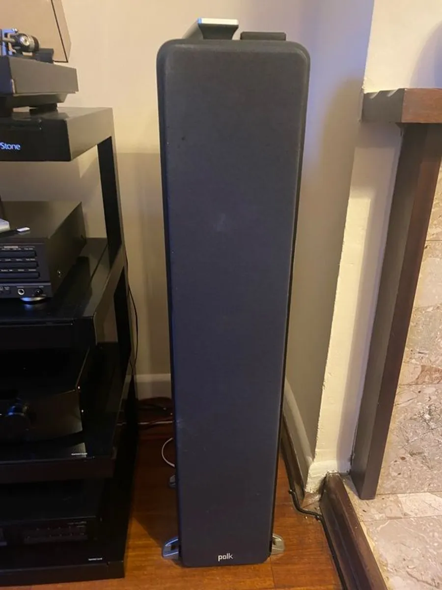 Polk Signature S50e Floorstand Stereo Speakers. - Image 3