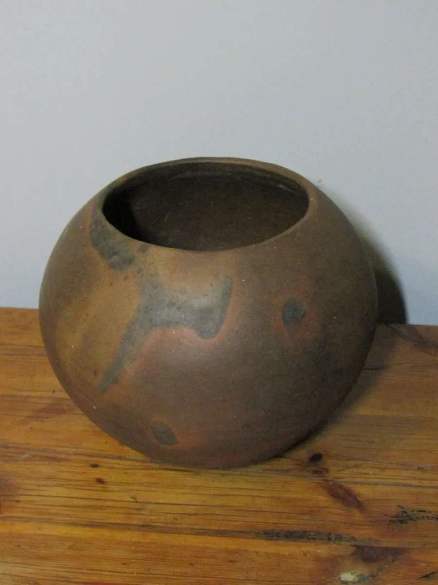 Original Zulu Clay Pot + 2 Decorative Pots - Image 1