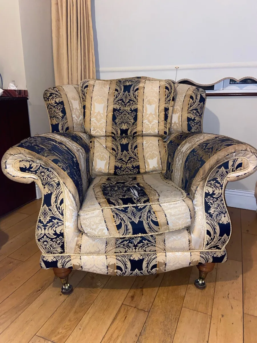 Two Arm chairs - Image 2