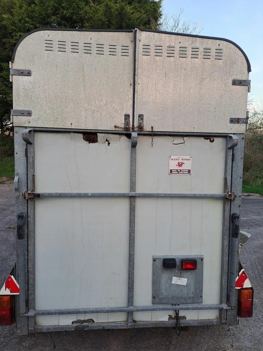 Horse box - Image 4