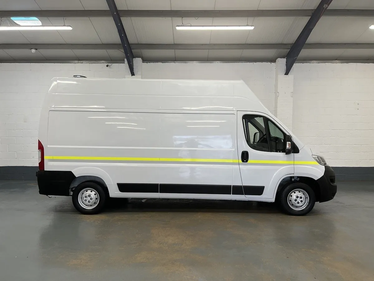 2022 Citroen Relay High Roof Panel Van - Image 1